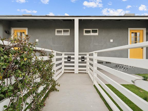 3rd image of 8512 Glider Ave
