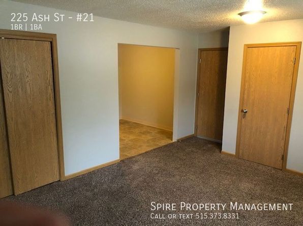 225 Ash St #21, Carlisle, IA 50047
