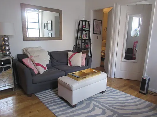 Rented by Mdrn Residential | media 21