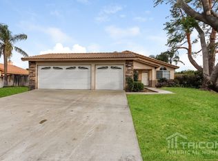 2081 W Windhaven Dr, Rialto, CA 92377