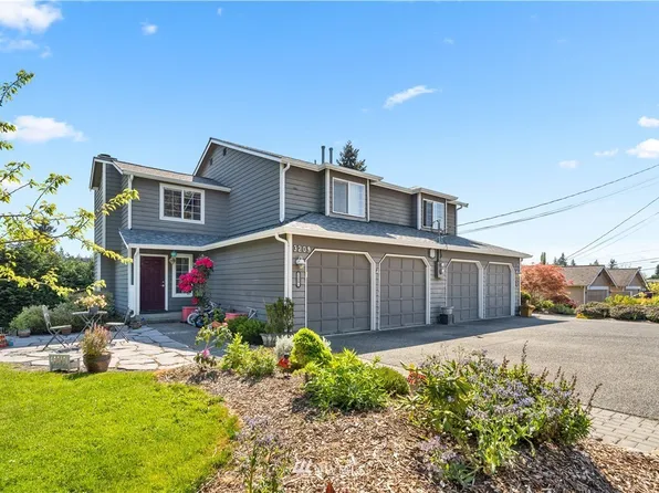 3209 204th St SW Unit C, Lynnwood, WA 98036