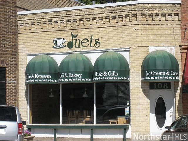 1st image of 108 W Main St