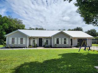 8050 Hamster Dr, Zephyrhills, FL 33540