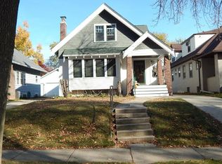 2172 N 62nd St, Wauwatosa, WI 53213