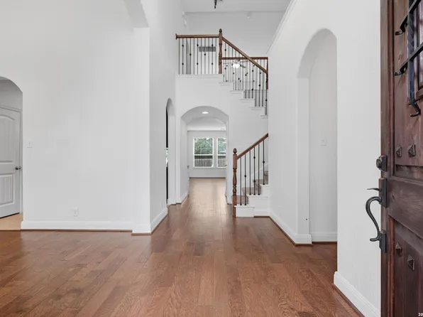 1648 SUN LEDGE WAY, New Braunfels, TX 78130