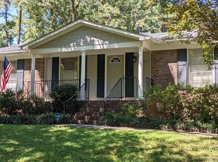 5012 Stonehill Dr, Raleigh, NC 27609