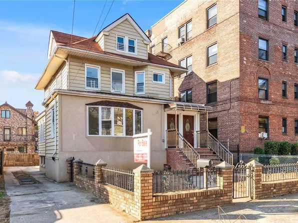 41-12 159 Street, Flushing, NY 11358
