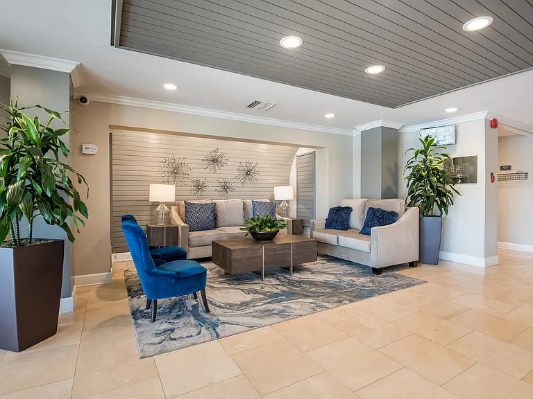 3700 Sepulveda Apartments — Photo 54