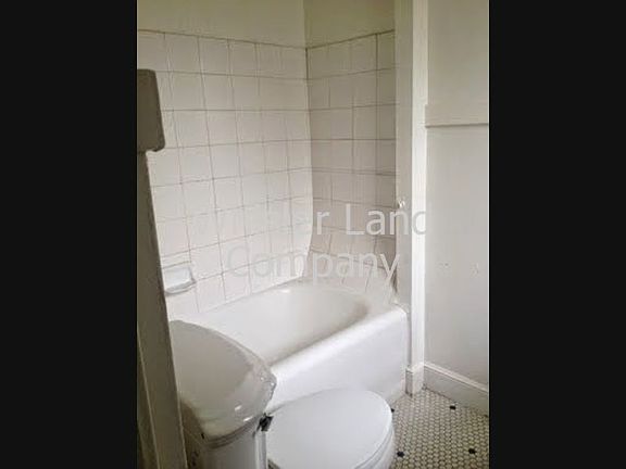 3rd image of 3234 Marshall Way