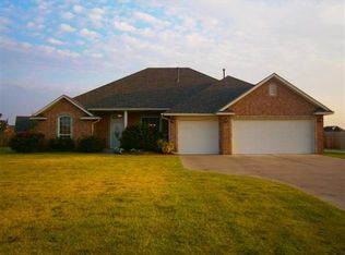 3443 Eastridge Cir NE, Piedmont, OK 73078