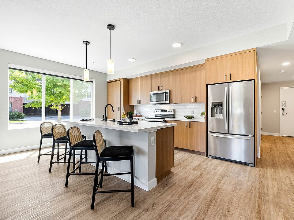 225-web-or-mls-775-n-6th-st