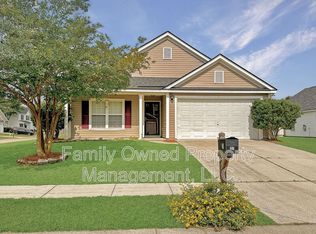 261 Emerald Isle Dr, Moncks Corner, SC 29461