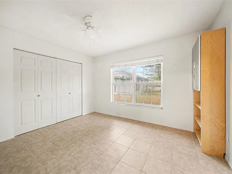 5033 Loyola Ln — Photo 16