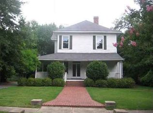 110 Sanders St, Darlington, SC 29532