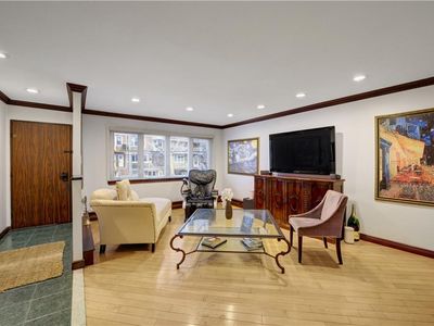 1262 E 73rd St, Brooklyn, NY, 11234