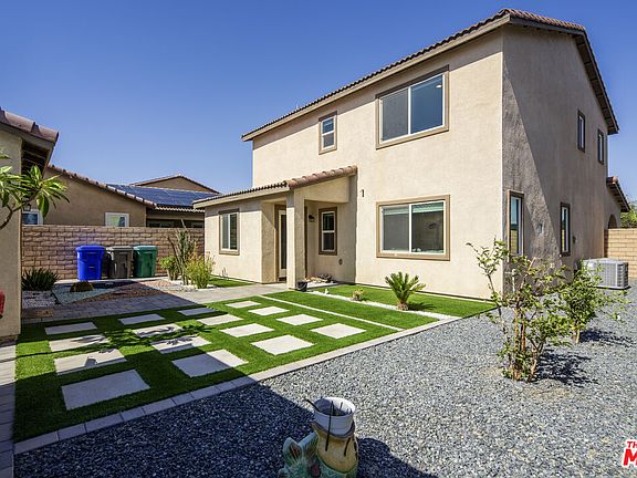 2nd image of 26963 Avenida Quintana