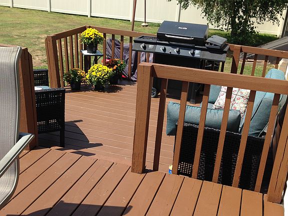 Deck with bbq area