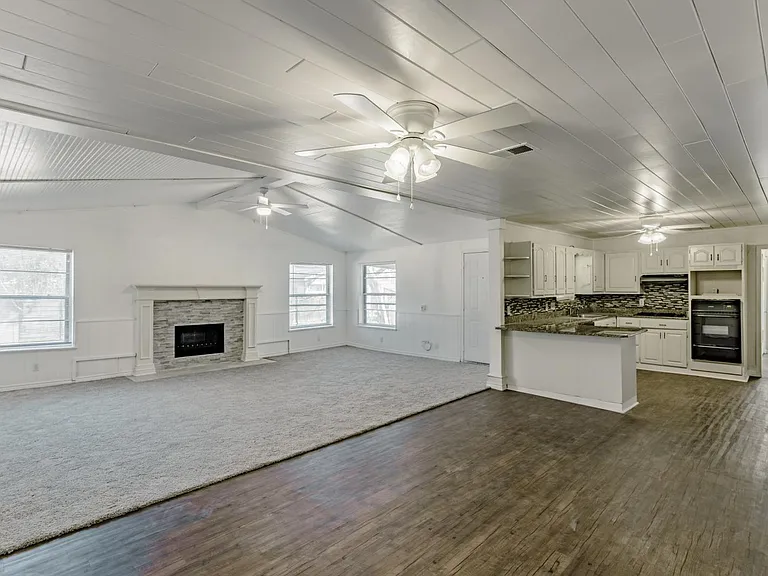 5821 Circular Dr — Photo 13