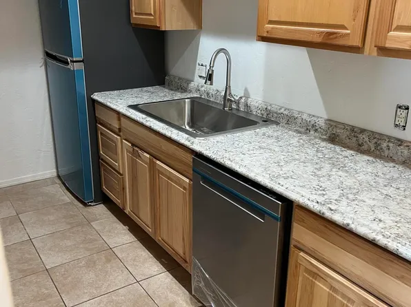 455 W Kelso St APT 234, Tucson, AZ 85705