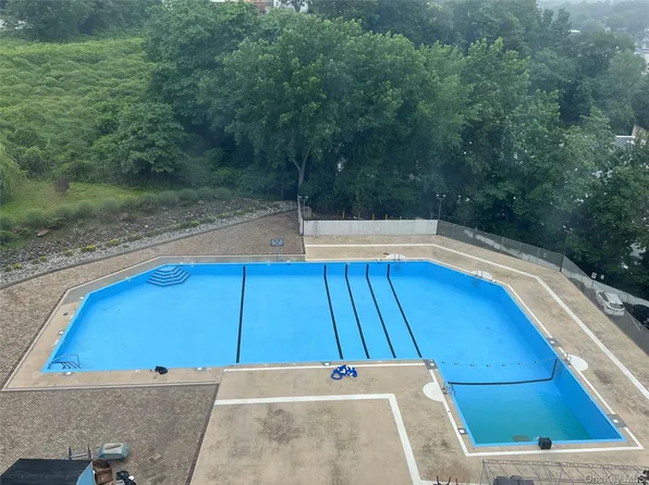 1853 Central Park Avenue #10C, Yonkers, NY 10710