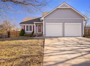 1529 W Park St, Olathe, KS 66061