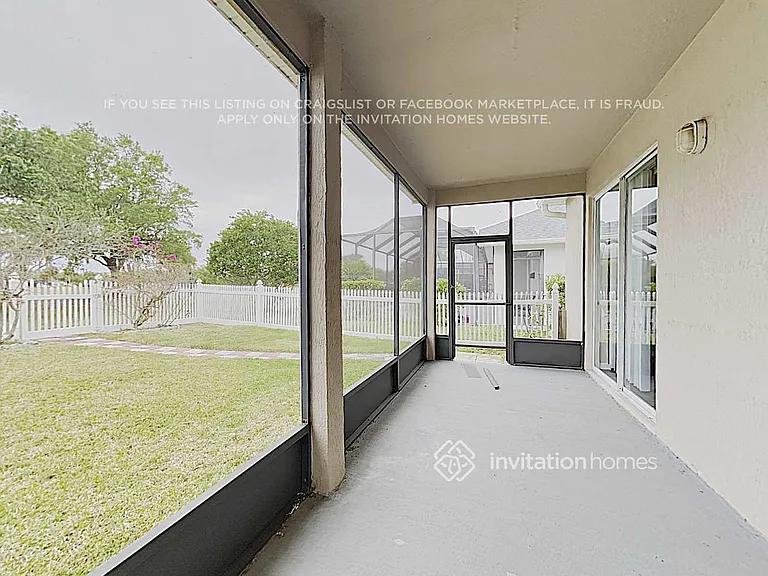 208 Farrington Ln — Photo 15