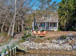 157 Riley Lewis Rd, Sneads Ferry, NC 28460