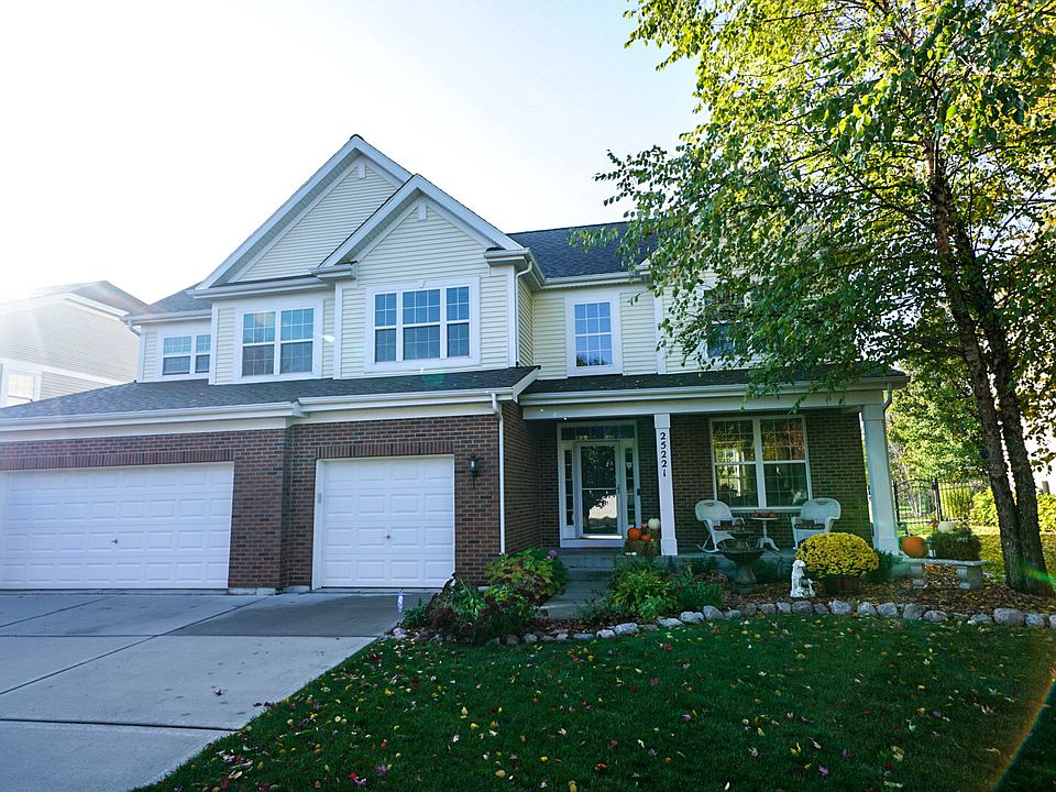 1st image of 25221 W Glen Oaks Ln