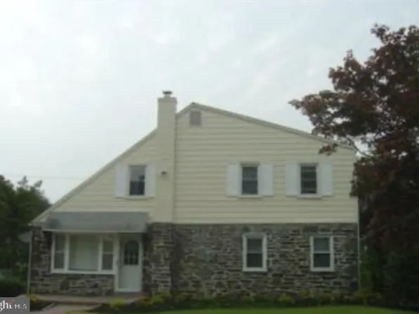 746 Cricket Ln, Aldan, PA 19018