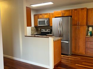 480 Kenolio Rd APT 13-204, Kihei, HI 96753