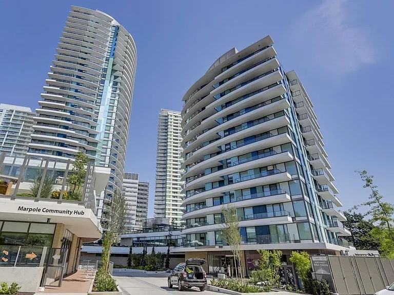 8189 Cambie St #2803 — Photo 2