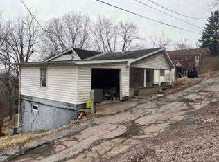 11 Lower Terrace Ave, Wheeling, WV 26003