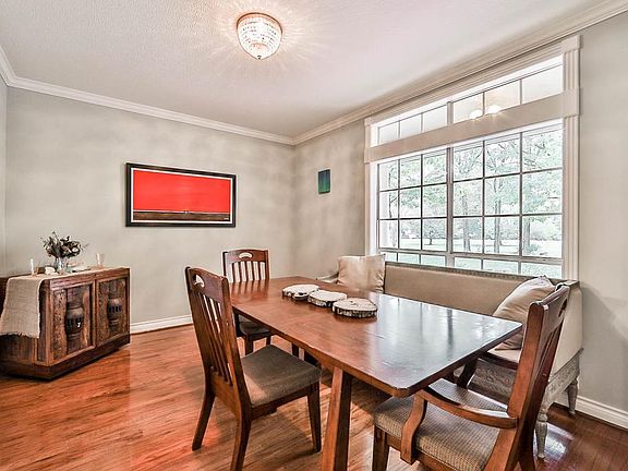 5th image of 1811 Country Creek Ct