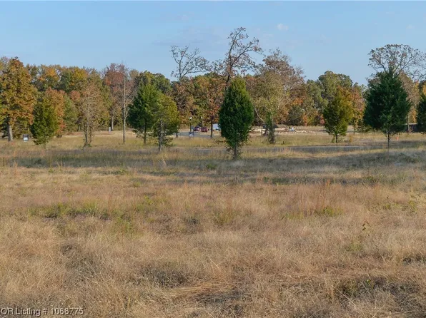 6905 Stonebrook Dr, Fort Smith, AR 72916