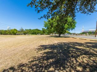 113 S Winston Ln, Castle Hills, TX 78213