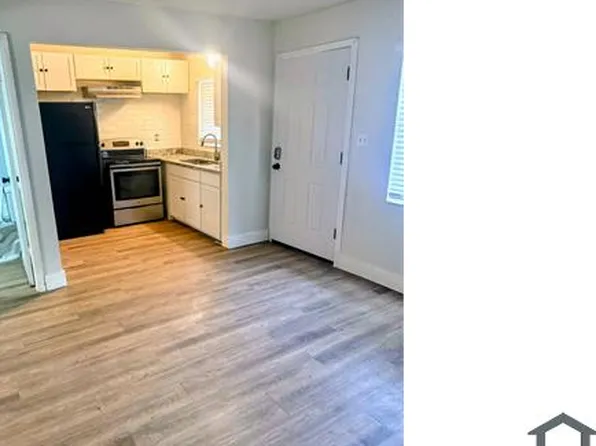 2005 Holly Ct APT B, Tampa, FL 33613