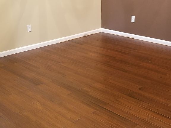3rd image of 840 Songbird Dr