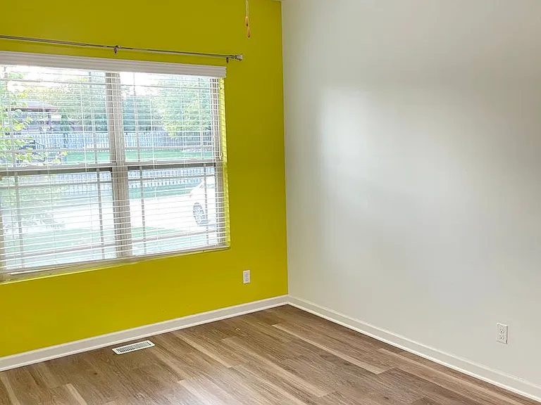 4309 N 175th Ave — Photo 34