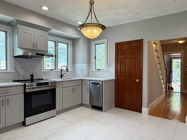 1 Oak Grove Ct — Photo 11