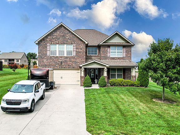 2nd image of 76 Chancery Ct