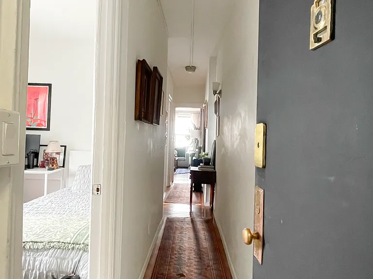 312 W 20th St #6A — Photo 2