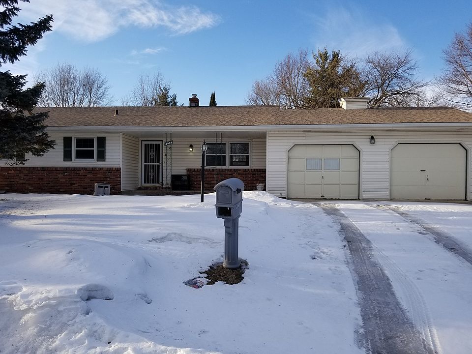1st image of 4906 Carla Cir