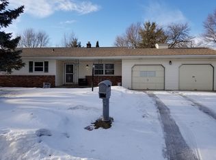 4906 Carla Cir, Rockford, IL 61108