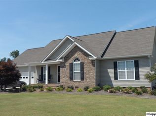 1860 Anthony Dr, Southside, AL 35907