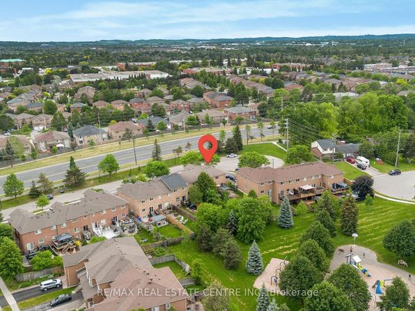 507 Rourke Pl, Newmarket, ON L3Y 8S9