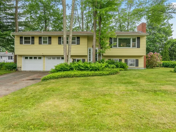 7 Prouty Parkway, South Burlington, VT 05403