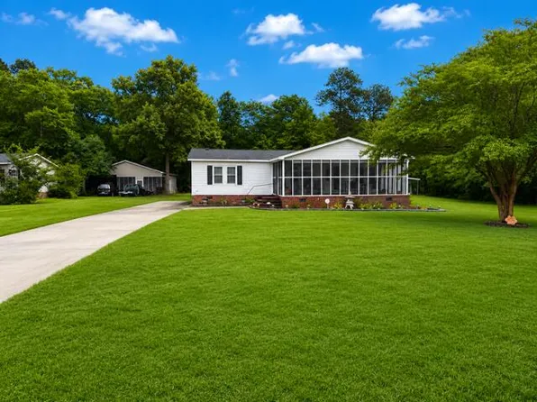 1301 Mill Creek Dr, Manning, SC 29102