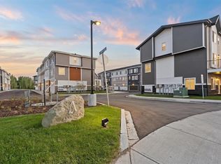 141 E Prince Ct #452, Rural Rocky View County, AB T3N 2R4