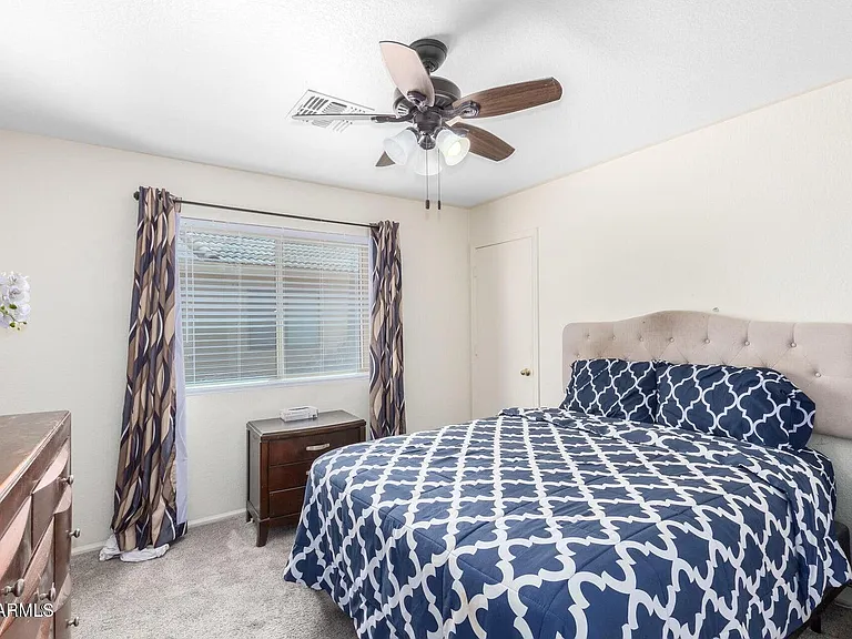 40147 N Cassara Dr — Photo 11