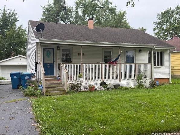 1802 222nd Pl, Sauk Village, IL 60411